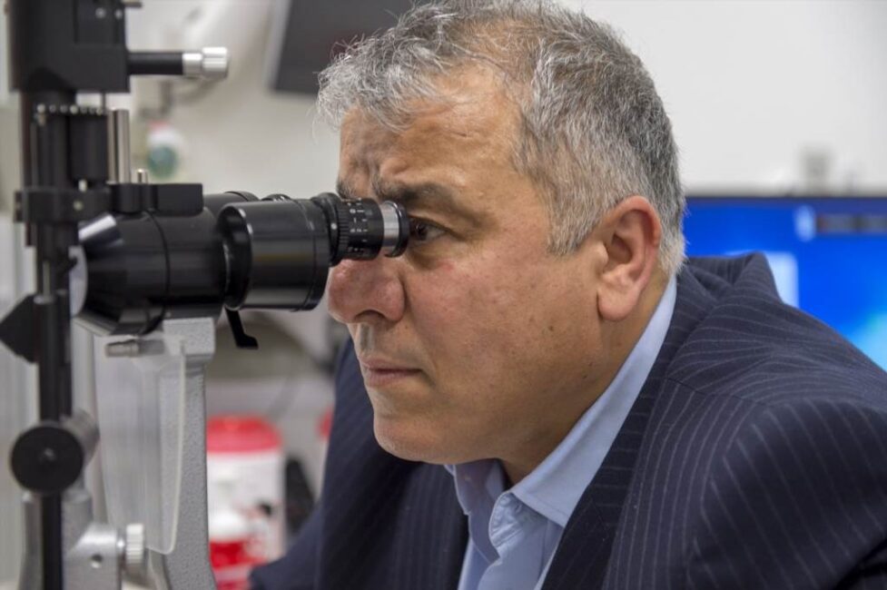 Głębokie spojrzenie a autentyczność w relacjach